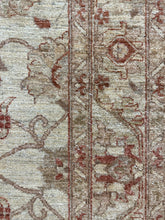 Load image into Gallery viewer, Naghma