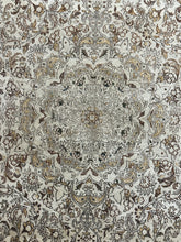 Load image into Gallery viewer, Kamran