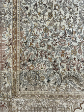 Load image into Gallery viewer, Kamran