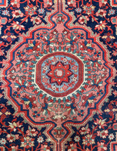 Load image into Gallery viewer, Parvin