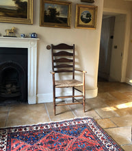 Load image into Gallery viewer, Golnar