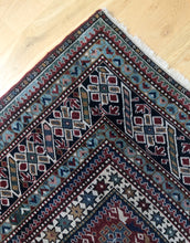 Load image into Gallery viewer, Lara