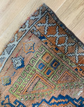 Load image into Gallery viewer, Eymen