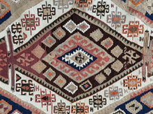 Load image into Gallery viewer, Belgin