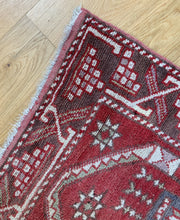 Load image into Gallery viewer, Idil