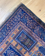 Load image into Gallery viewer, Pinar
