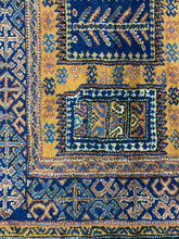 Load image into Gallery viewer, Pinar
